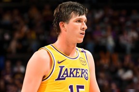 关于太狠了！关键时刻浙江队调整名单以备欧篮联风云突变明尼苏达森林狼清晨伤情更新，今晚广厦男篮复出首秀的信息