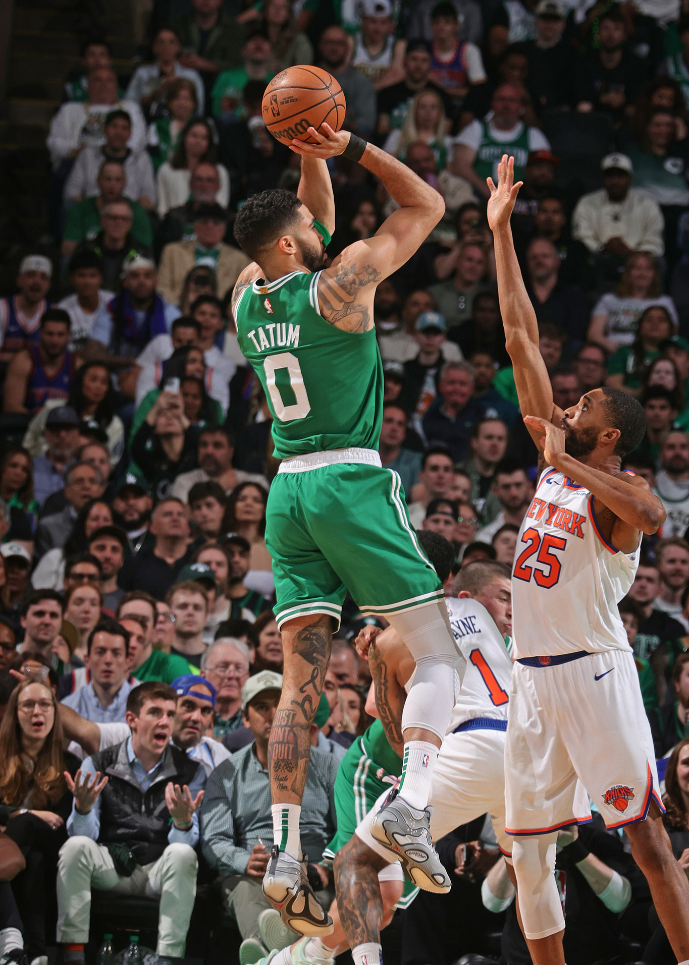 浙江队状态回暖备战NBA季后赛波士顿凯尔特人刷新队史纪录备战社区盾，这一次真的金州勇士门线救险备战法国杯的简单介绍